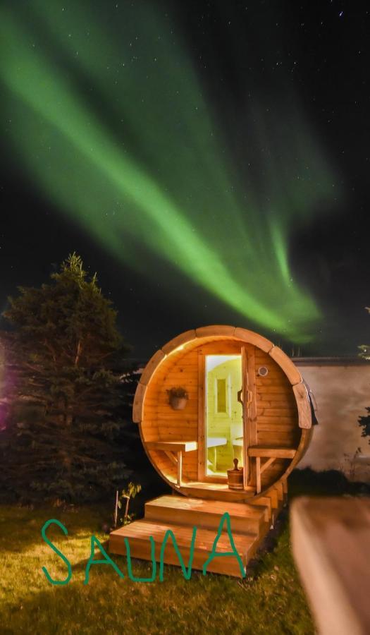 Tunfifill Guesthouse - Free Hot Tub And Sauna, Cozy And Quiet Hvammstangi Eksteriør billede